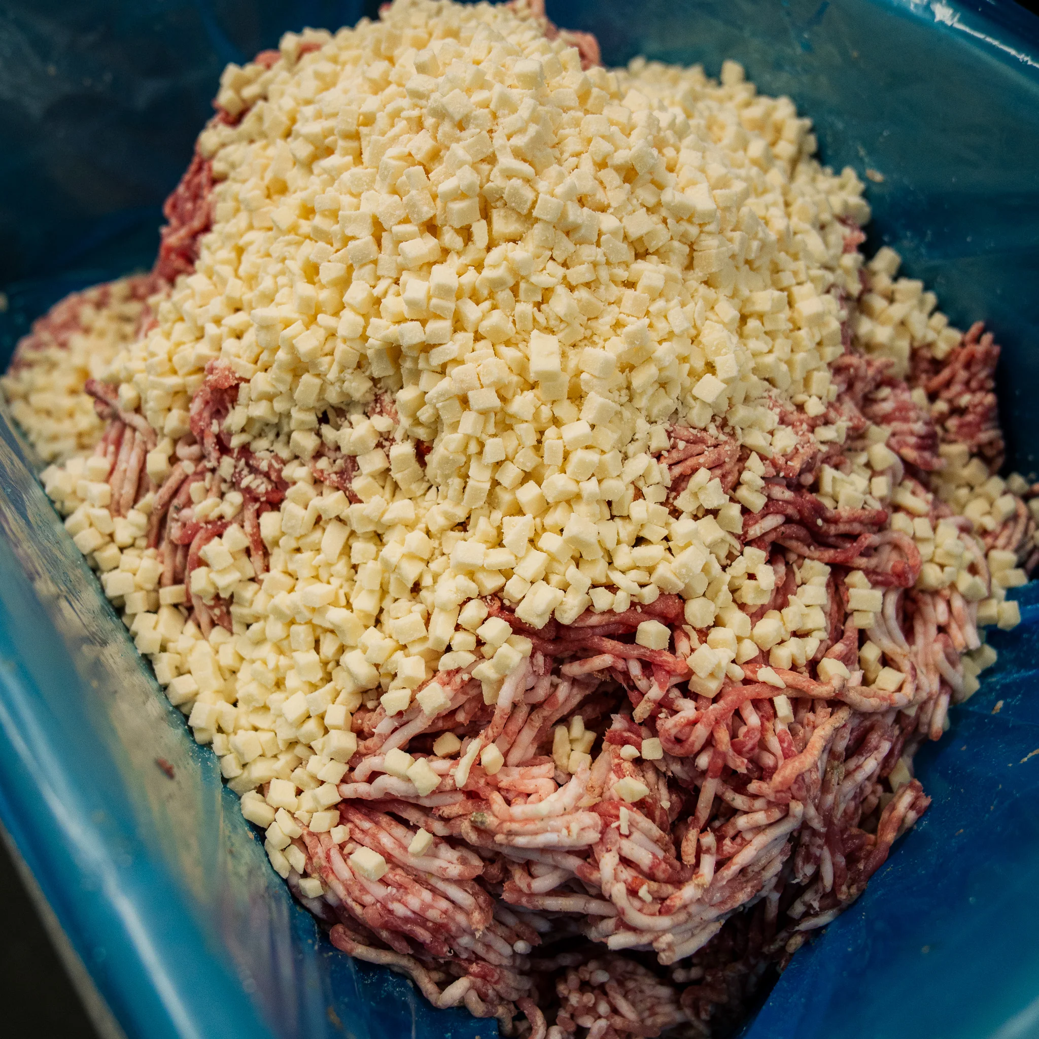 Case of 8 Hi-Temp Diced Mozzarella Cheese 2.5lb - Image 4