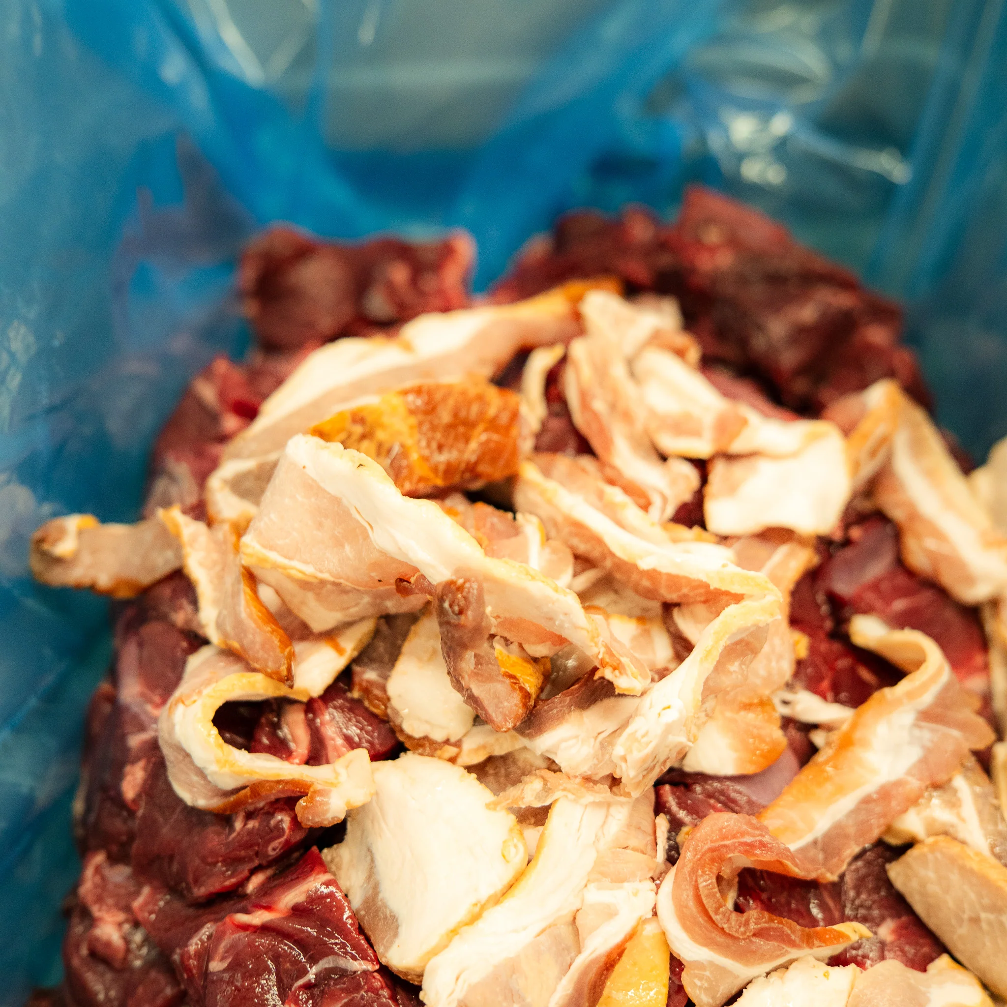 Hardwood Smoked Pork Bacon Pieces 2.5lb Pack - Image 3