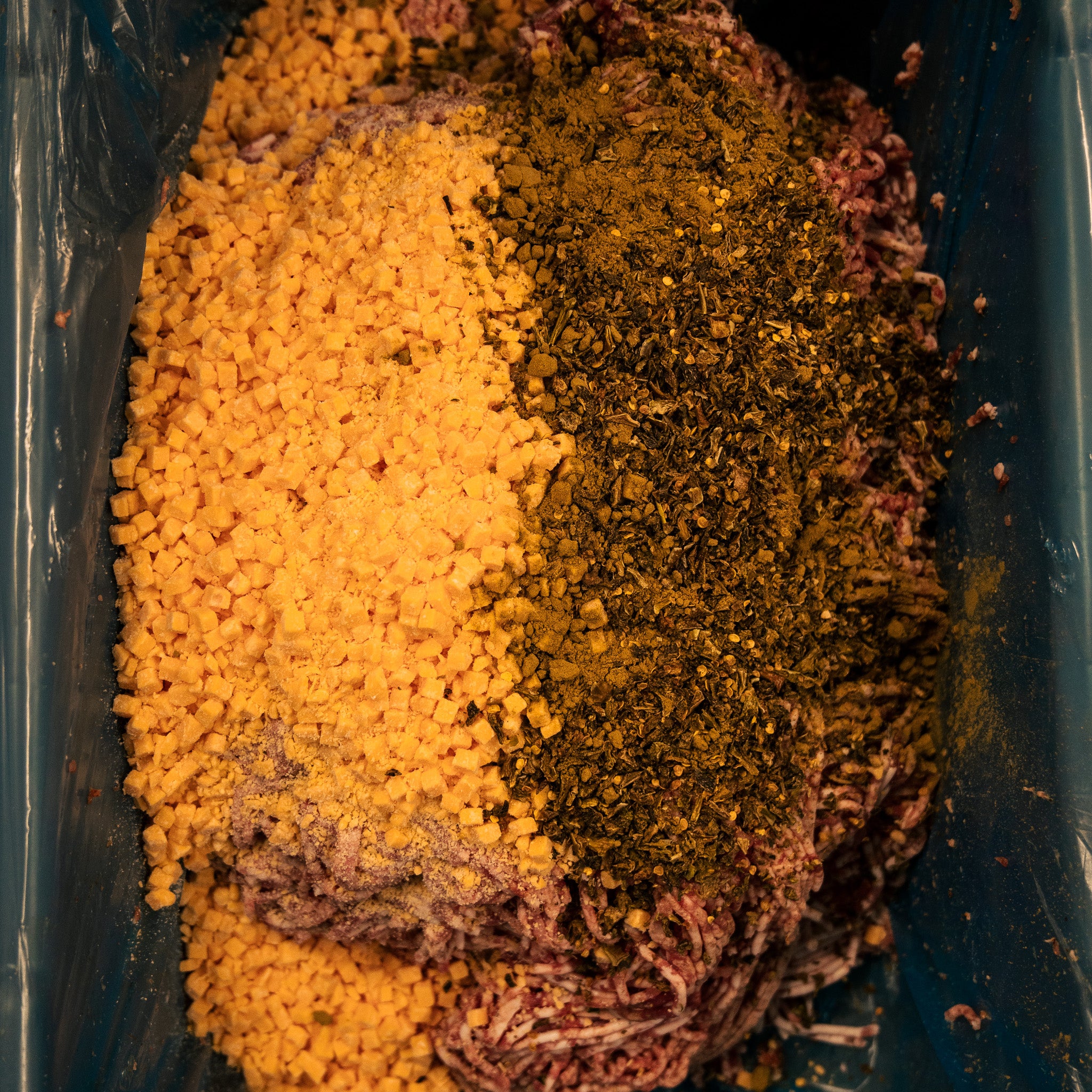High Temperature Cheddar Cheese 2.5lb - Image 3
